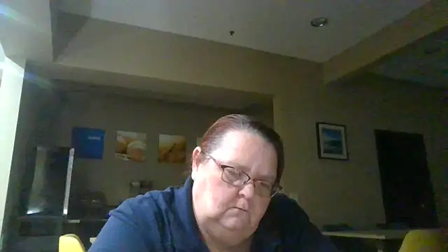 Snapshot of Hornybbw1978 chatting on 12-27-24, 07:08 Hornybbw1978 online show from 12-27-24, 07:08