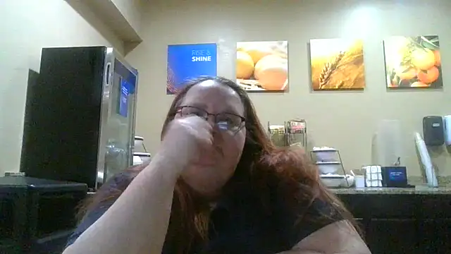 Snapshot of Hornybbw1978 chatting on 03-06-25, 07:03 Hornybbw1978 online show from 03-06-25, 07:03