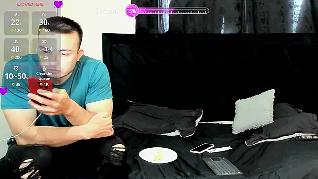 lissandthor13 online show from 02-11-25, 04:35