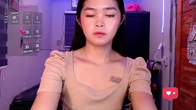 Snapshot of Itsme_claire chatting on 10-09-25, 01:58 Itsme claire online show from 10-09-25, 01:58