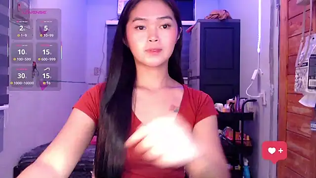 Snapshot of Itsme_claire chatting on 10-10-25, 03:22 Itsme claire online show from 10-10-25, 03:22