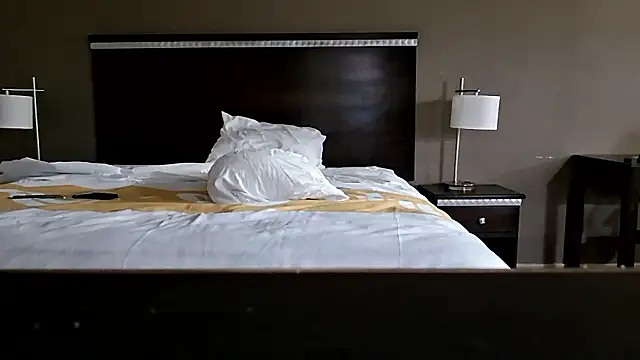 rub02739598 online show from 03-12-26, 07:58