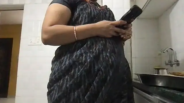 Riyasingh9 online show from 02-04-25, 12:11