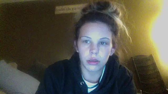 SlayTay01 online show from 11-10-25, 12:42