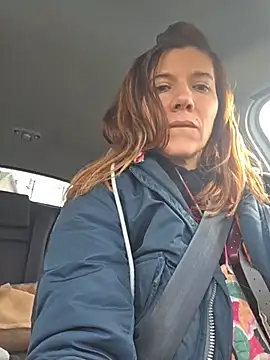 Lina lou4 online show from 11-30-25, 09:57