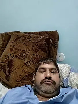 Snapshot of Amandev7 chatting on 09-15-25, 07:58 Amandev7 online show from 09-15-25, 07:58