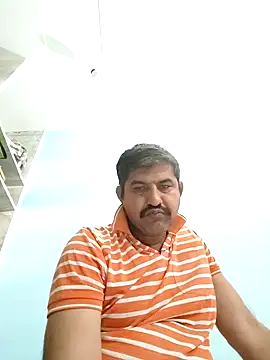 Snapshot of Amandev7 chatting on 09-28-25, 03:56 Amandev7 online show from 09-28-25, 03:56