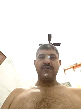 Snapshot of Amandev7 chatting on 02-25-26, 03:27 Amandev7 online show from 02-25-26, 03:27