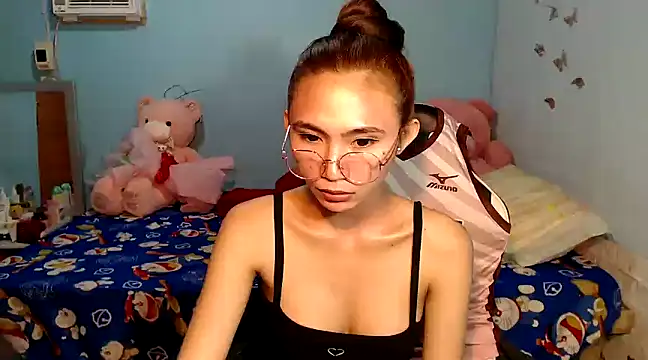 PirateEmpressBoaAico online show from 02-19-25, 06:32