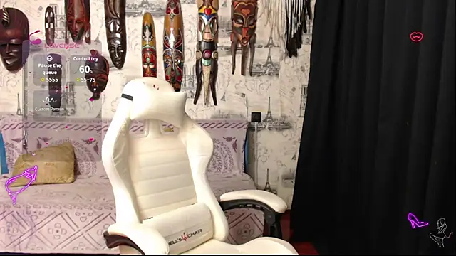 CrazyLaGirl online show from 09-17-25, 07:59