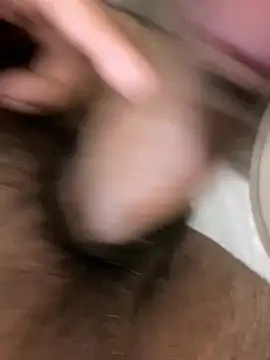 Rahuldhe22 online show from 12-30-24, 09:08