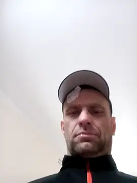 Roman0798 online show from 02-05-25, 12:38