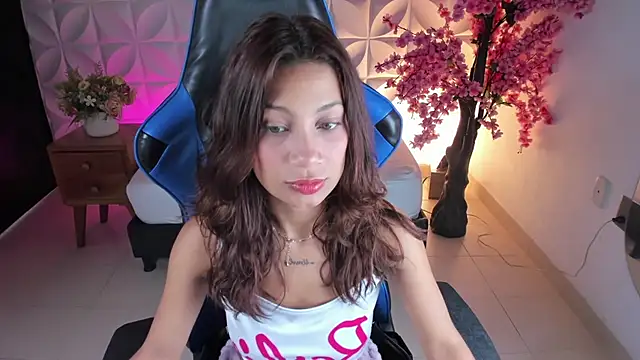 cora 22 online show from 01-25-25, 12:16