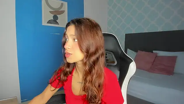 cora 22 online show from 09-30-25, 12:21