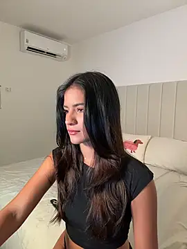 Snapshot of I_am_kat chatting on 10-23-25, 01:27 I am kat online show from 10-23-25, 01:27