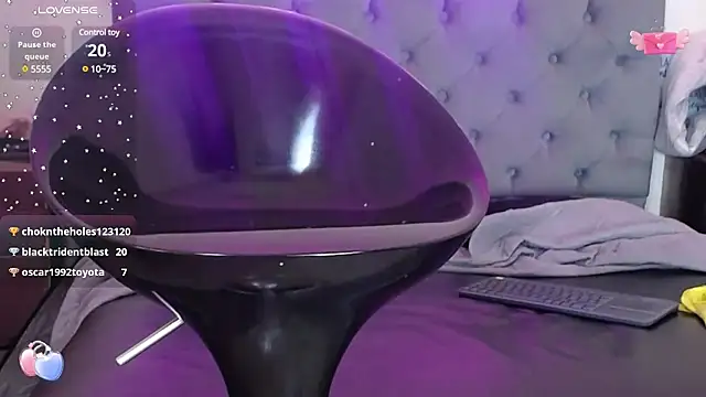 louise nails online show from 02-06-25, 07:35