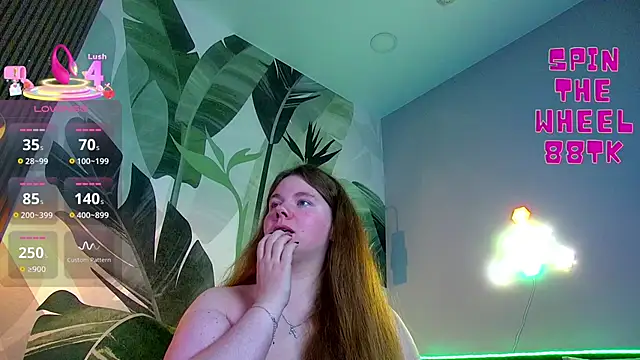 RubyValen online show from 09-10-25, 01:05