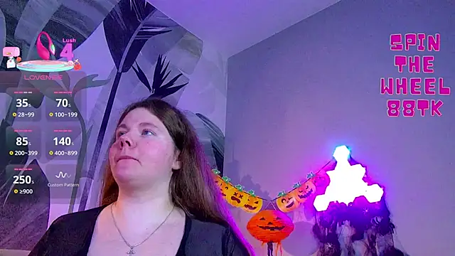 RubyValen online show from 10-27-25, 01:09