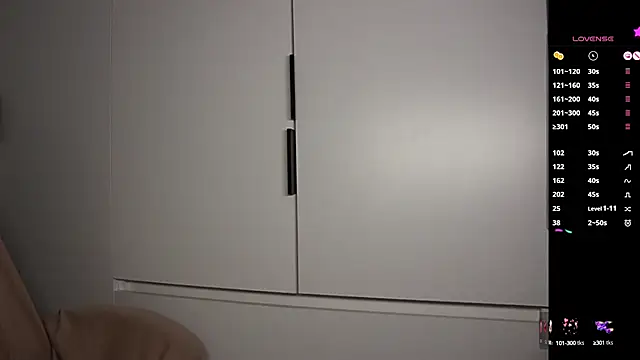 Snapshot of anna_from_heavenTV chatting on 02-20-25, 09:55 anna from heavenTV online show from 02-20-25, 09:55