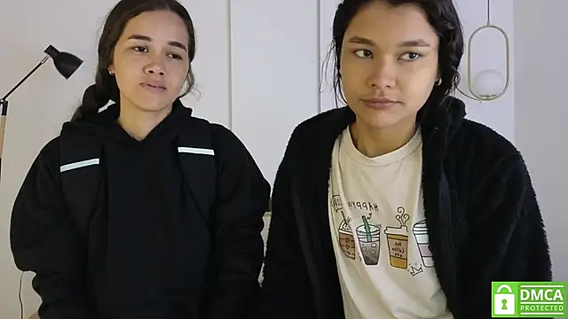 sexychanell 18 online show from 12-17-25, 01:06