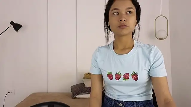 sexychanell 18 online show from 12-20-25, 01:07