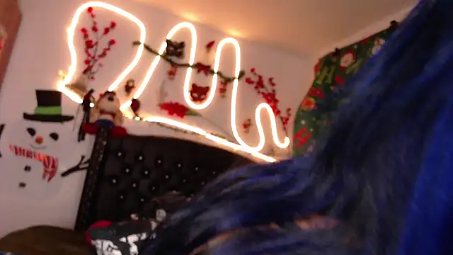 Snapshot of pussytight_pervert chatting on 01-03-25, 02:21 pussytight pervert online show from 01-03-25, 02:21