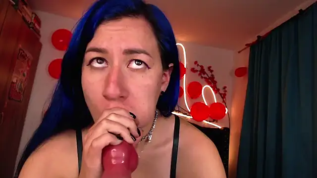 Snapshot of pussytight_pervert chatting on 02-19-25, 01:29 pussytight pervert online show from 02-19-25, 01:29