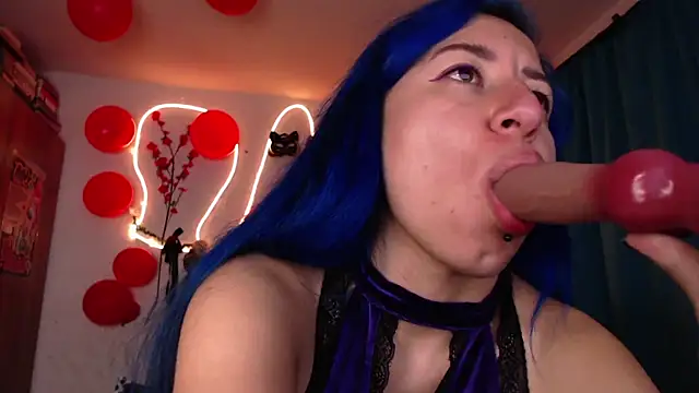 Snapshot of pussytight_pervert chatting on 02-19-25, 10:09 pussytight pervert online show from 02-19-25, 10:09