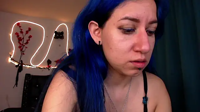 Snapshot of pussytight_pervert chatting on 03-17-25, 03:14 pussytight pervert online show from 03-17-25, 03:14