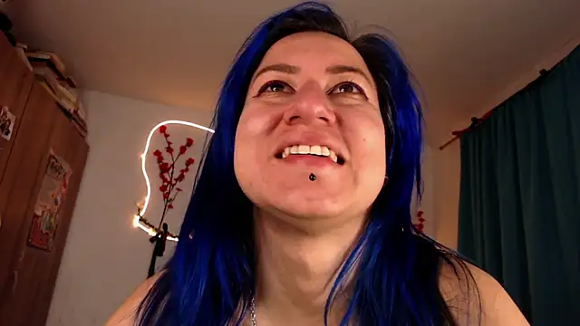 Snapshot of pussytight_pervert chatting on 03-23-25, 02:48 pussytight pervert online show from 03-23-25, 02:48