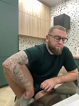 Bear bear  online show from 02-23-25, 01:10