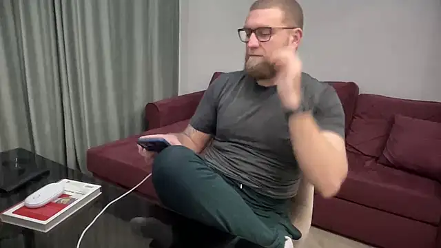 Bear bear  online show from 03-08-25, 12:55