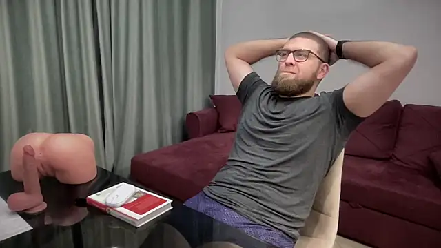 Bear bear  online show from 03-10-25, 07:40