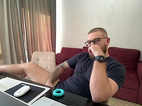 Bear bear  online show from 03-17-25, 11:00