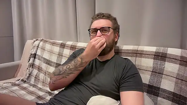 Bear bear  online show from 04-30-26, 09:48