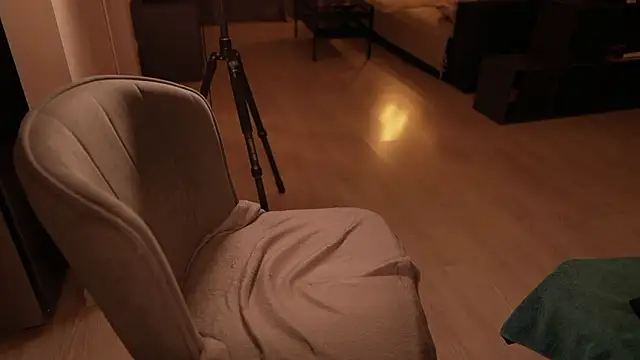 Alisa Moon  online show from 03-22-26, 12:36