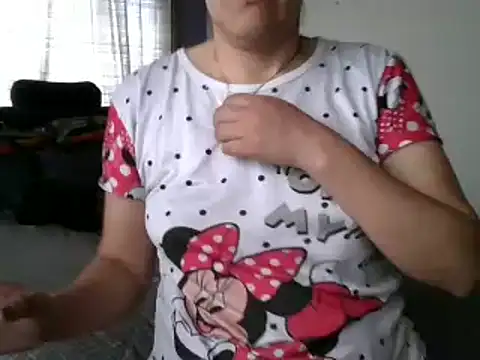 Snapshot of RAYA_1 chatting on 02-26-25, 04:14 RAYA 1 online show from 02-26-25, 04:14