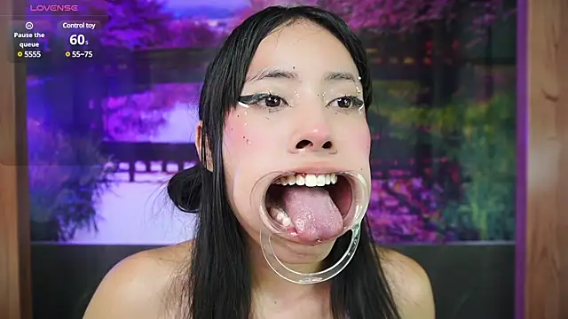 miss  maria online show from 02-01-25, 09:08