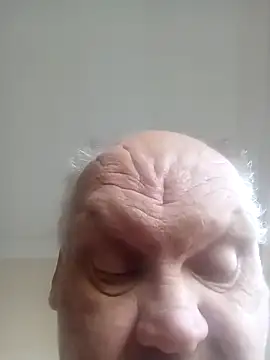 Snapshot of bigboy197311 chatting on 10-28-25, 07:23 bigboy197311 online show from 10-28-25, 07:23