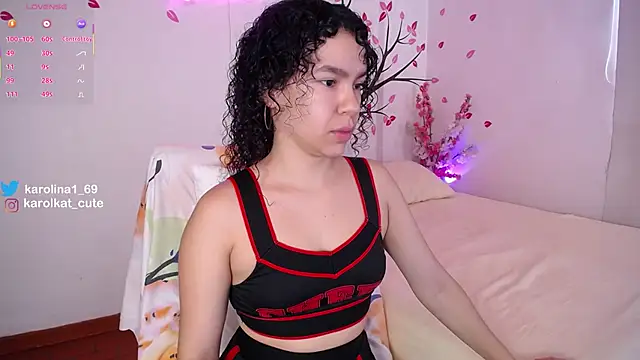 Karolina 1 online show from 09-21-25, 02:19