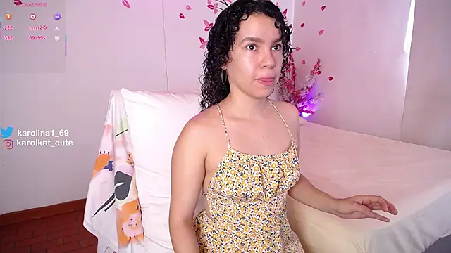 Karolina 1 online show from 09-23-25, 01:58