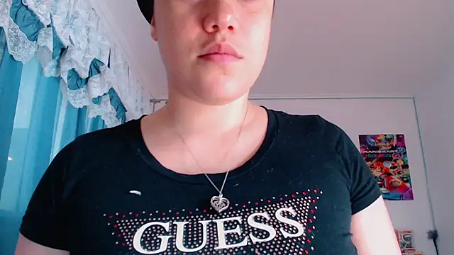 Emmy Ruiz online show from 12-11-24, 05:26