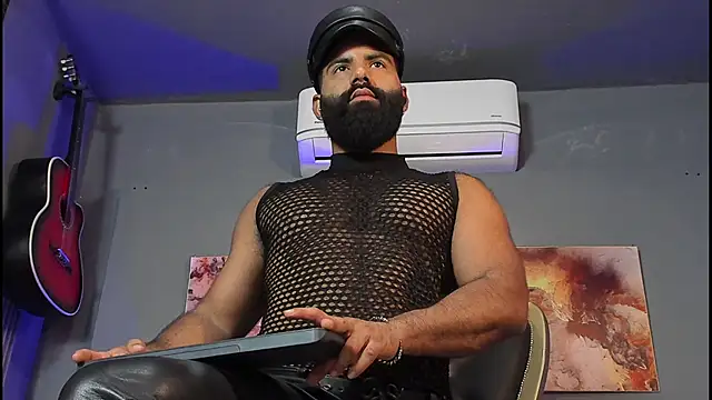 BeardAndrew online show from 03-21-25, 05:32