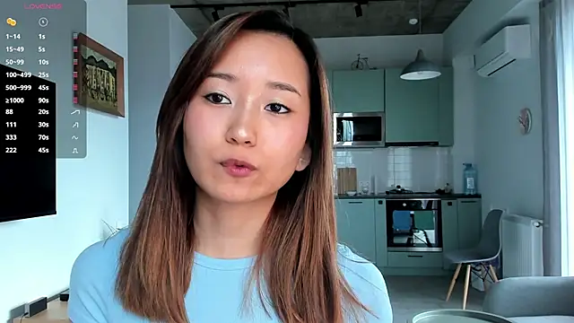 julias tapes online show from 12-17-24, 08:56