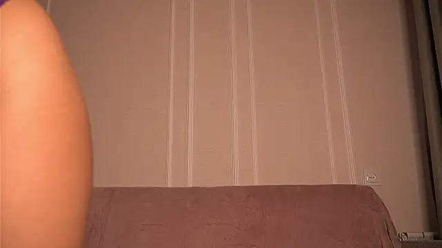 julias tapes online show from 09-21-25, 03:02