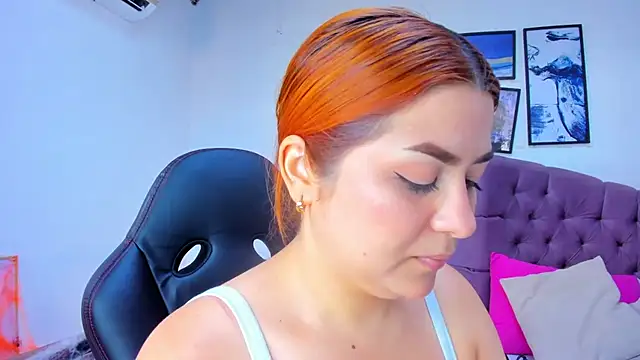 Gretta Queen online show from 10-23-25, 05:55