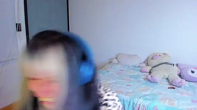 Akane-Mou online show from 12-10-24, 04:34