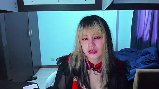 Akane-Mou online show from 01-11-25, 07:38