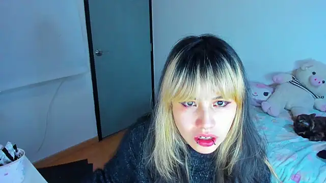 Akane-Mou online show from 01-13-25, 09:19