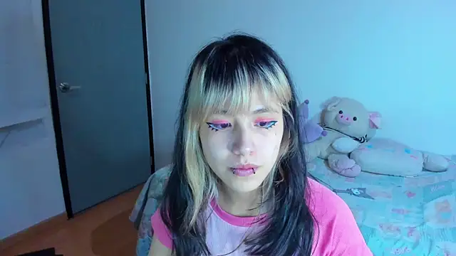 Akane-Mou online show from 01-18-25, 01:52